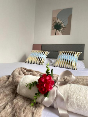 Conoce Medellín y hospédate en una casa completa